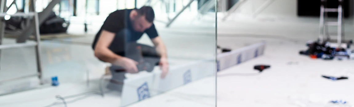 Emergency Commercial Glass Repair in Three Lakes, FL